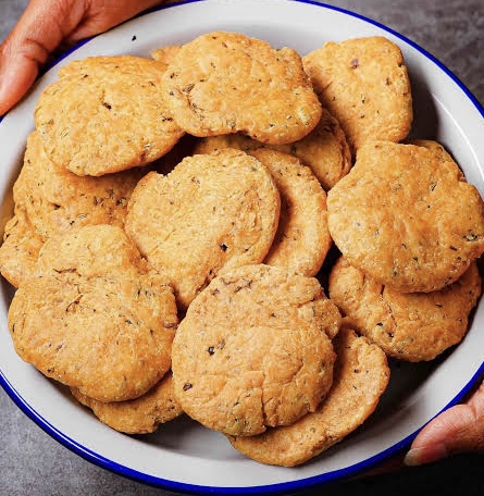 Freshly Made Mathri Box